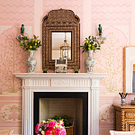 Обои ручная роспись Jharokha Arches Original colourway on pink painted Xuan paper варинант исполнения - 4 | Loft Concept в Грозном