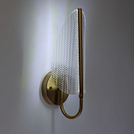 Бра с изогнутым рельефным плафоном Textured Glass варинант исполнения - 2 | Loft Concept в Грозном