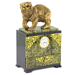 Часы настольные с декором в виде медведя и выдвижным ящиком из натурального камня Змеевик Bear Stone Clock варинант исполнения - 2 | Loft Concept в Грозном