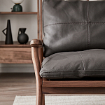 Кресло c каркасом из массива дерева и мягкой кожаной обивкой Walnut Armchair варинант исполнения - 10 | Loft Concept в Грозном