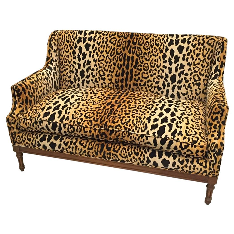 Диван Mid-Century Leopard Print Sofa Мульти Диван Mid-Century Leopard Print Sofa Мульти в Грозном | Loft Concept