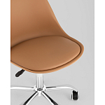 Офисный стул на металлическом основании EGGERY Brown пластик варинант исполнения - 2 | Loft Concept в Грозном